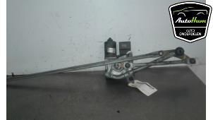 Used Wiper motor + mechanism Mercedes Vaneo (W414) 1.6 Price € 50,00 Margin scheme offered by AutoHam