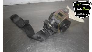 Used Rear seatbelt, left Mini Mini Cooper S (R53) 1.6 16V Price € 30,00 Margin scheme offered by AutoHam