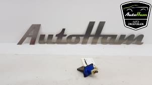 Używane Opornik nagrzewnicy Hyundai Getz 1.6i 16V Cena € 15,00 Procedura marży oferowane przez AutoHam