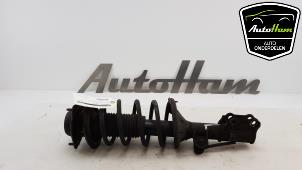 Używane Amortyzator wstrzasów lewy przód Hyundai Getz 1.6i 16V Cena € 25,00 Procedura marży oferowane przez AutoHam