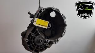 Used Gearbox Volkswagen Touran (1T1/T2) 2.0 TDI 16V 140 Price € 250,00 Margin scheme offered by AutoHam