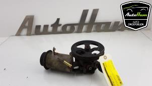 Used Power steering pump Toyota Yaris (P1) 1.3 16V VVT-i Price € 50,00 Margin scheme offered by AutoHam