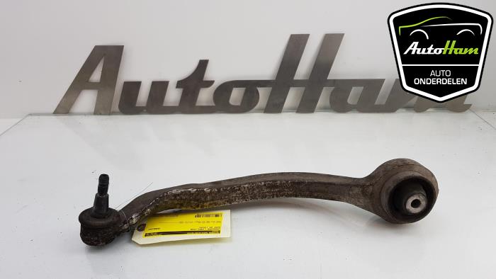 Gebrauchte Querlenker links vorne Audi A4 Avant (B7) 1.9 TDI Preis € 30,00 Margenregelung angeboten von AutoHam