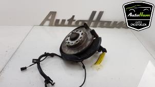 Usagé Moyeu de roue arrière Audi A4 Avant (B7) 1.9 TDI Prix € 50,00 Règlement à la marge proposé par AutoHam