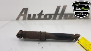 Used Rear shock absorber, left Renault Kangoo/Grand Kangoo (KW) 1.6 16V Price € 20,00 Margin scheme offered by AutoHam