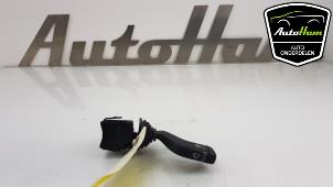 Usados Interruptor de limpiaparabrisas Opel Tigra Twin Top 1.4 16V Precio € 15,00 Norma de margen ofrecido por AutoHam