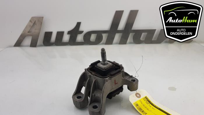 Used Engine mount Mini Mini (R56) 1.6 Cooper D 16V Price € 15,00 Margin scheme offered by AutoHam