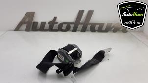 Used Rear seatbelt, right Volkswagen Jetta III (1K2) 1.9 TDI Price € 40,00 Margin scheme offered by AutoHam