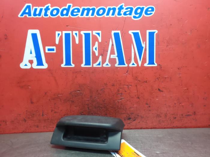 Begagnade Innerdisplay Opel Meriva (A) 1.7 CDTI 16V Pris € 29,99 Marginaltabell erbjuds av A-Team Automotive