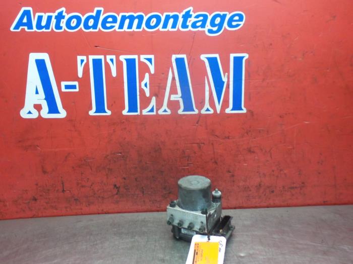 Used ABS pump Opel Combo (Corsa C) 1.3 CDTI 16V Price € 19,99 Margin scheme offered by A-Team Automotive
