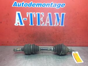 Used Front drive shaft, left Opel Signum (F48) 3.0 CDTI V6 24V Price € 74,99 Margin scheme offered by A-Team Automotive Rotterdam