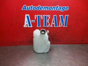 Used Front windscreen washer reservoir Peugeot 207/207+ (WA/WC/WM) 1.6 HDi 16V Price € 19,99 Margin scheme offered by A-Team Automotive Rotterdam