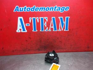 Usagé Rouleau airbag Volkswagen Golf VII (AUA) 1.6 TDI 16V Prix € 84,99 Règlement à la marge proposé par A-Team Automotive Rotterdam