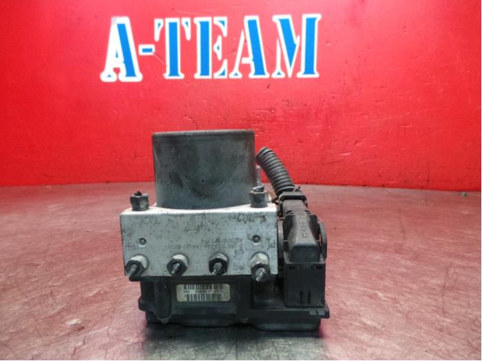 Used ABS pump Toyota Auris (E15) 1.4 D-4D-F 16V Price € 69,99 Margin scheme offered by A-Team Automotive