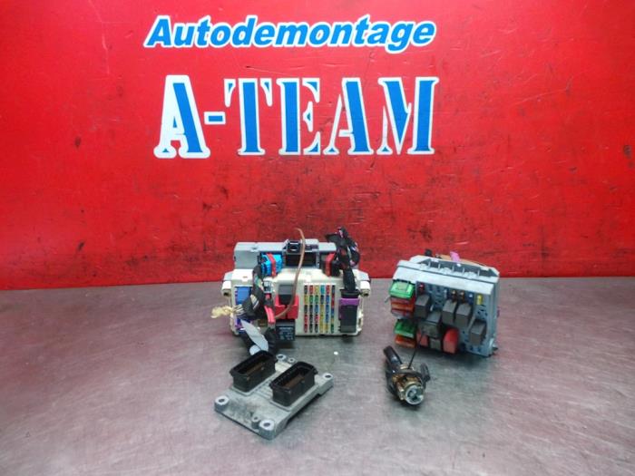 Used Engine management computer Alfa Romeo 147 (937) Price € 149,99 Margin scheme offered by A-Team Automotive