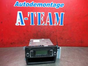 Gebrauchte Radio CD Spieler Volkswagen Caddy Combi III (2KB,2KJ) 1.2 TSI Preis € 49,99 Margenregelung angeboten von A-Team Automotive Rotterdam