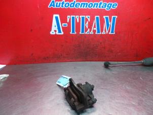 Used Front brake calliper, left Suzuki Alto (SH410) 1.0 16V Price € 24,99 Margin scheme offered by A-Team Automotive Rotterdam