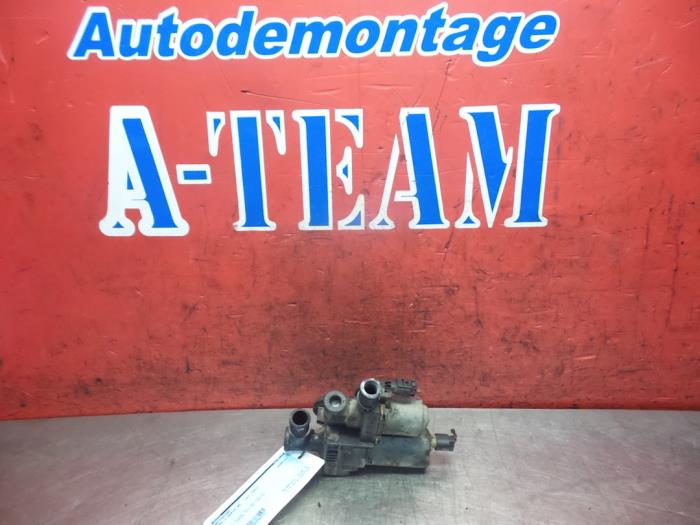 Gebrauchte Wasserpumpe BMW 3 serie Touring (E46/3) 318i 16V Preis € 39,99 Margenregelung angeboten von A-Team Automotive
