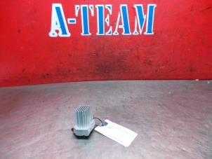 Used Heater resistor BMW 3 serie Touring (E46/3) 318i 16V Price € 34,99 Margin scheme offered by A-Team Automotive Rotterdam
