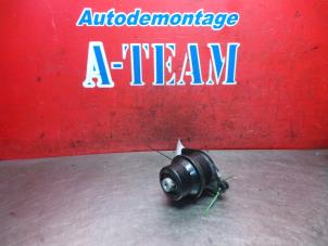 Engine mount from a Honda Jazz (GE6/GE8/GG/GP) 1.3 VTEC 16V Hybrid 2012