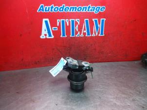 Engine mount from a Honda Jazz (GE6/GE8/GG/GP) 1.3 VTEC 16V Hybrid 2012