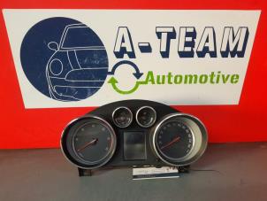 Used Instrument panel Opel Insignia Sports Tourer 2.0 Biturbo CDTI 16V 4x4 Price € 130,00 Margin scheme offered by A-Team Automotive