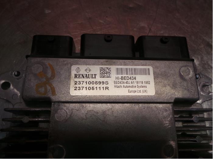 Ordinateur gestion moteur d'un Renault Espace (RFCJ) 1.8 Energy Tce 225 EDC 2018