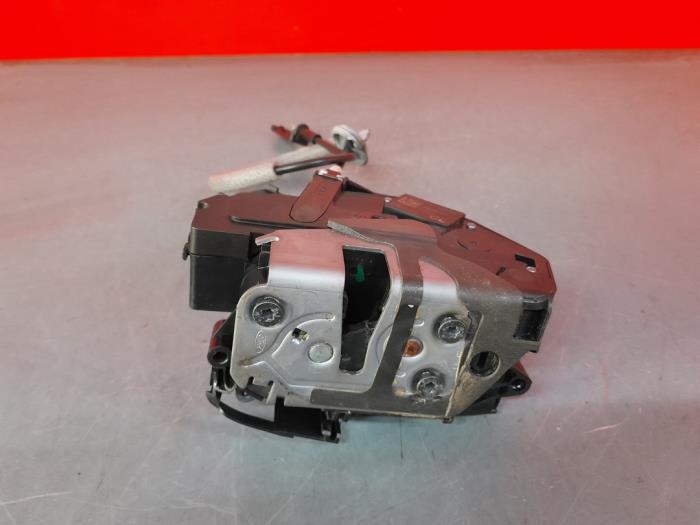 Front door lock mechanism 4-door, right Volvo S60 II 1.6 DRIVe,D2 ...