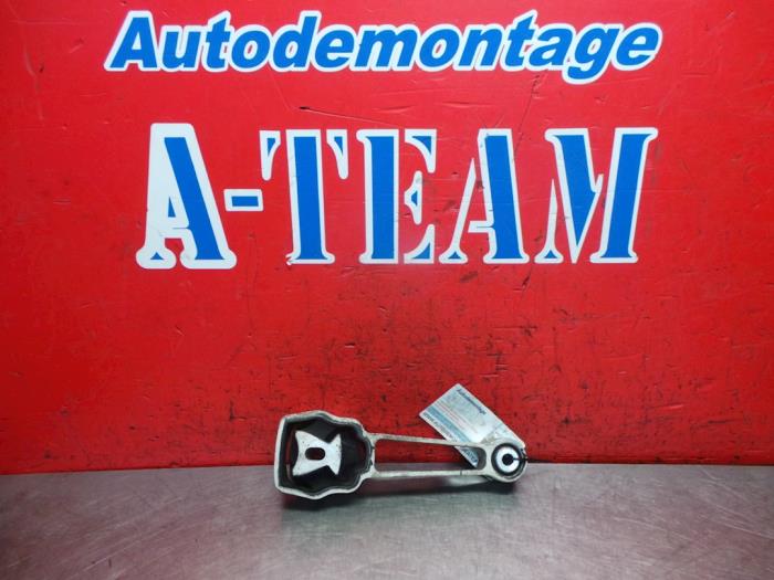Used Engine mount Landrover Freelander II 2.2 tD4 16V Price € 34,99 Margin scheme offered by A-Team Automotive