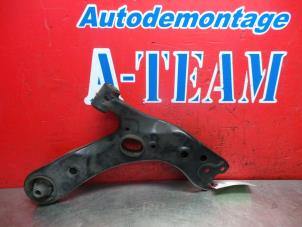 Used Front wishbone, right Lexus CT 200h 1.8 16V Price € 99,99 Margin scheme offered by A-Team Automotive Rotterdam
