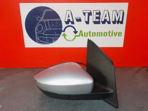 Used Wing mirror, right Volkswagen Polo V (6R) 1.2 TDI 12V BlueMotion Price € 40,00 Margin scheme offered by A-Team Automotive Rotterdam