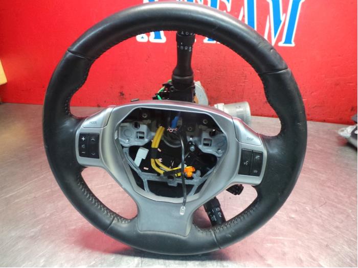 Steering wheel from a Lexus CT 200h 1.8 16V 2013