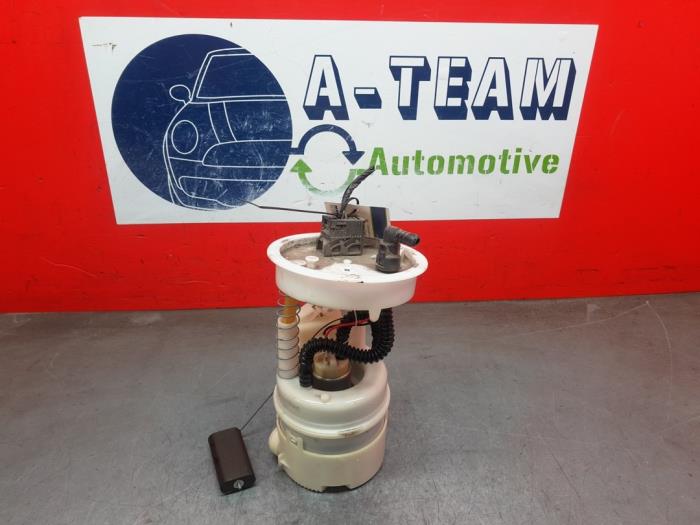 Used Petrol pump Mini Mini Open (R57) 1.6 16V Cooper Price € 29,99 Margin scheme offered by A-Team Automotive