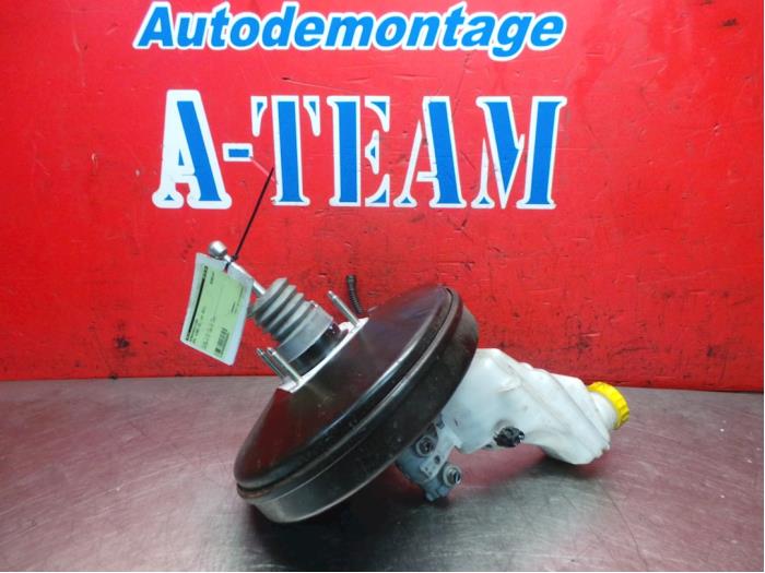 Usados Servofreno Opel Combo 1.3 CDTI 16V Precio € 84,99 Norma de margen ofrecido por A-Team Automotive
