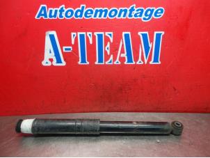 Used Rear shock absorber, right Renault Clio IV (5R) 0.9 Energy TCE 90 12V Price € 29,99 Margin scheme offered by A-Team Automotive