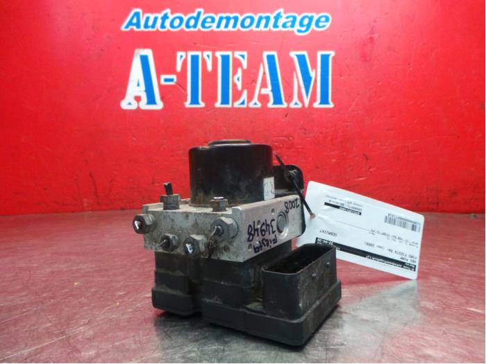 Used ABS pump Ford Fiesta 6 (JA8) 1.4 16V Price € 34,99 Margin scheme offered by A-Team Automotive