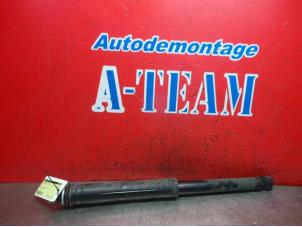 Used Rear shock absorber, left Toyota Yaris III (P13) 1.5 16V Hybrid Price € 29,99 Margin scheme offered by A-Team Automotive Rotterdam