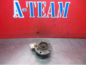 Used Front wheel hub BMW 1 serie (F20) 120d 2.0 16V Price € 70,00 Margin scheme offered by A-Team Automotive