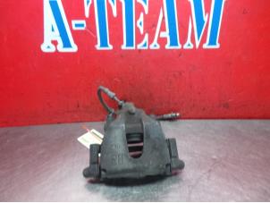 Used Front brake calliper, right Ford Focus 3 Wagon 1.6 SCTi 16V Price € 24,99 Margin scheme offered by A-Team Automotive Rotterdam