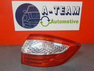 Used Taillight, right Ford Mondeo IV Wagon 2.0 16V Price € 25,00 Margin scheme offered by A-Team Automotive Rotterdam