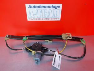 Used Window mechanism 4-door, front right Skoda Octavia Combi (5EAC) 1.2 TSI 16V Price € 34,99 Margin scheme offered by A-Team Automotive Rotterdam