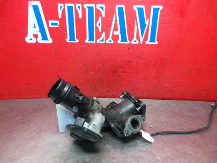 Begagnade Spjällhus BMW 1 serie (F20) 116d 1.6 16V Efficient Dynamics Pris € 14,99 Marginaltabell erbjuds av A-Team Automotive