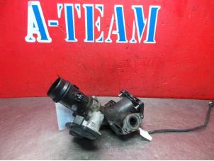 Begagnade Spjällhus BMW 1 serie (F20) 116d 1.6 16V Efficient Dynamics Pris € 14,99 Marginaltabell erbjuds av A-Team Automotive