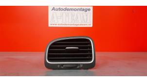 Used Dashboard vent Volkswagen Golf VI (5K1) 1.4 TSI 122 16V Price € 14,99 Margin scheme offered by A-Team Automotive Rotterdam