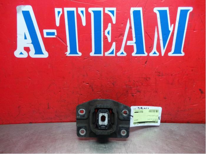 Used Engine mount Volkswagen Up! (121) 1.0 12V 60 Price € 24,99 Margin scheme offered by A-Team Automotive