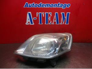 Usados Faro izquierda Peugeot Bipper (AA) 1.4 HDi Precio € 44,99 Norma de margen ofrecido por A-Team Automotive