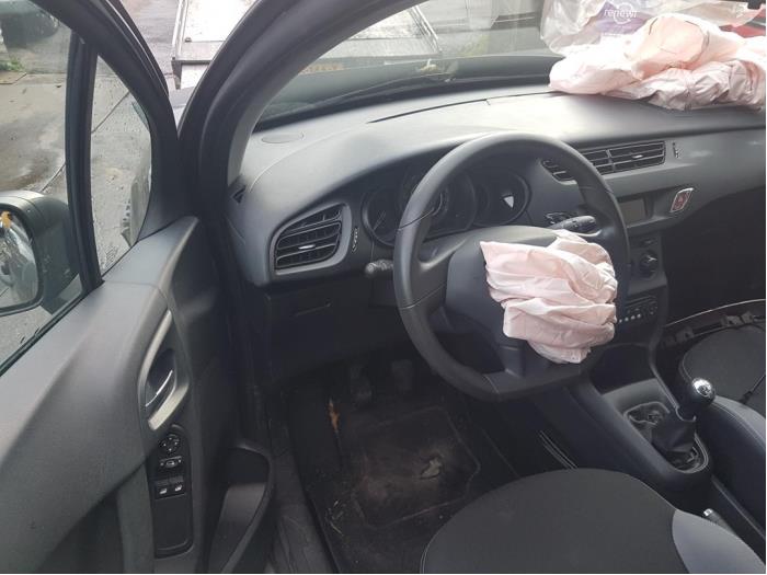 Citroen C3 Instrument panels stock