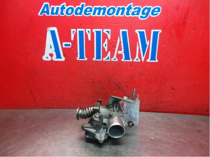 Gebrauchte AGR Ventil Opel Combo 1.3 CDTI 16V Preis € 119,99 Margenregelung angeboten von A-Team Automotive