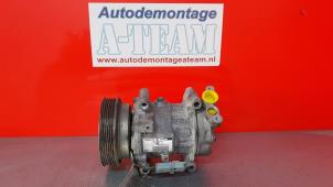 Used Air conditioning pump Renault Clio III (BR/CR) 1.5 dCi FAP Price € 19,99 Margin scheme offered by A-Team Automotive Rotterdam