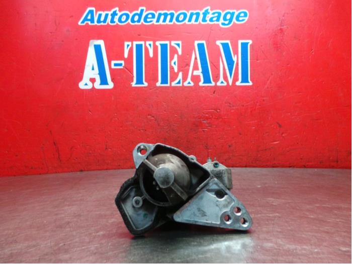 Used Starter Renault Clio IV (5R) 0.9 Energy TCE 90 12V Price € 19,99 Margin scheme offered by A-Team Automotive